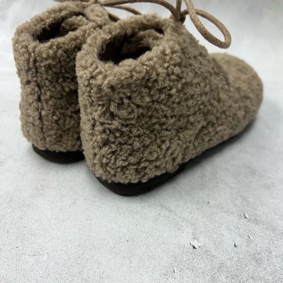 AOI sz 27 Age of Innocence Teddy Jane faux-fur ankle boots - Picture 5 of 10